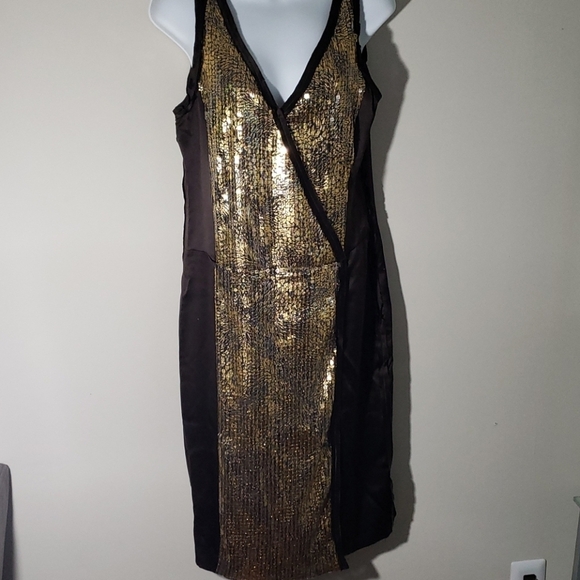 Magaschoni Dresses & Skirts - NWT- Magaschoni Silk & Sequin Dress, Size 8, $422